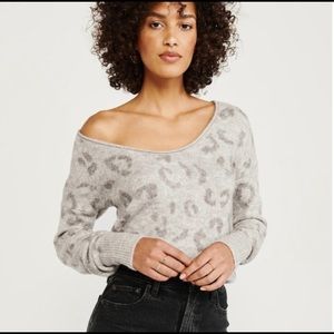 Abecrombie & Fitch Cozy & Chic Leopard Sweater